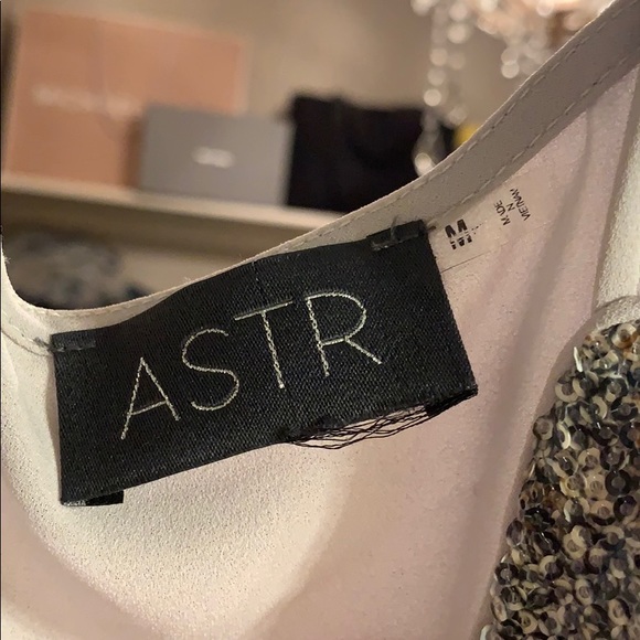 ASTR sequin python strappy top - Picture 5 of 5